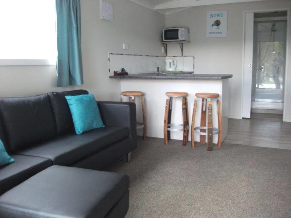 Te Awa Motel Whanganui Ngoại thất bức ảnh